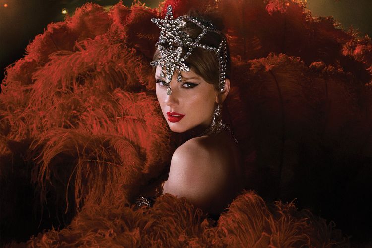 The Curtain Never Lifts in The Life of a Showgirl