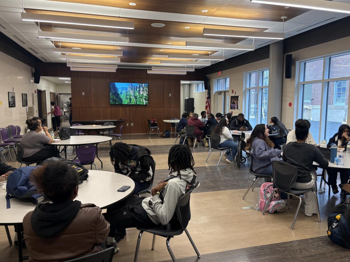 Members of the Class of 2026 spending time in the Senior Lounge.